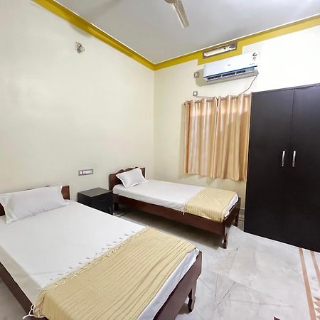 Hotel Manokamna Bodh Gaya Esterno foto